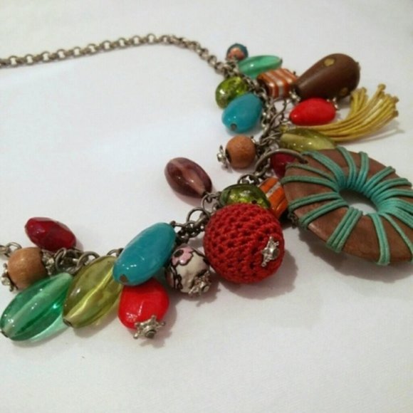 Cluster glass beads necklace ADORABLE!!! - Picture 2 of 8